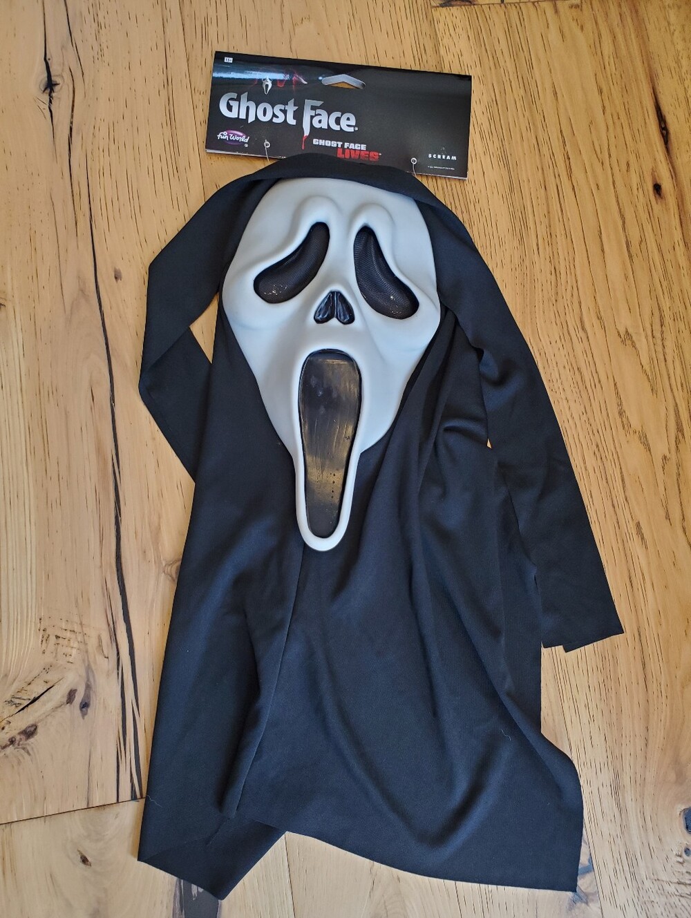 Classic Ghostface Scream Costume Mask and Hood - Black & White